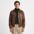 Veste En Cuir À L’Allure Classique