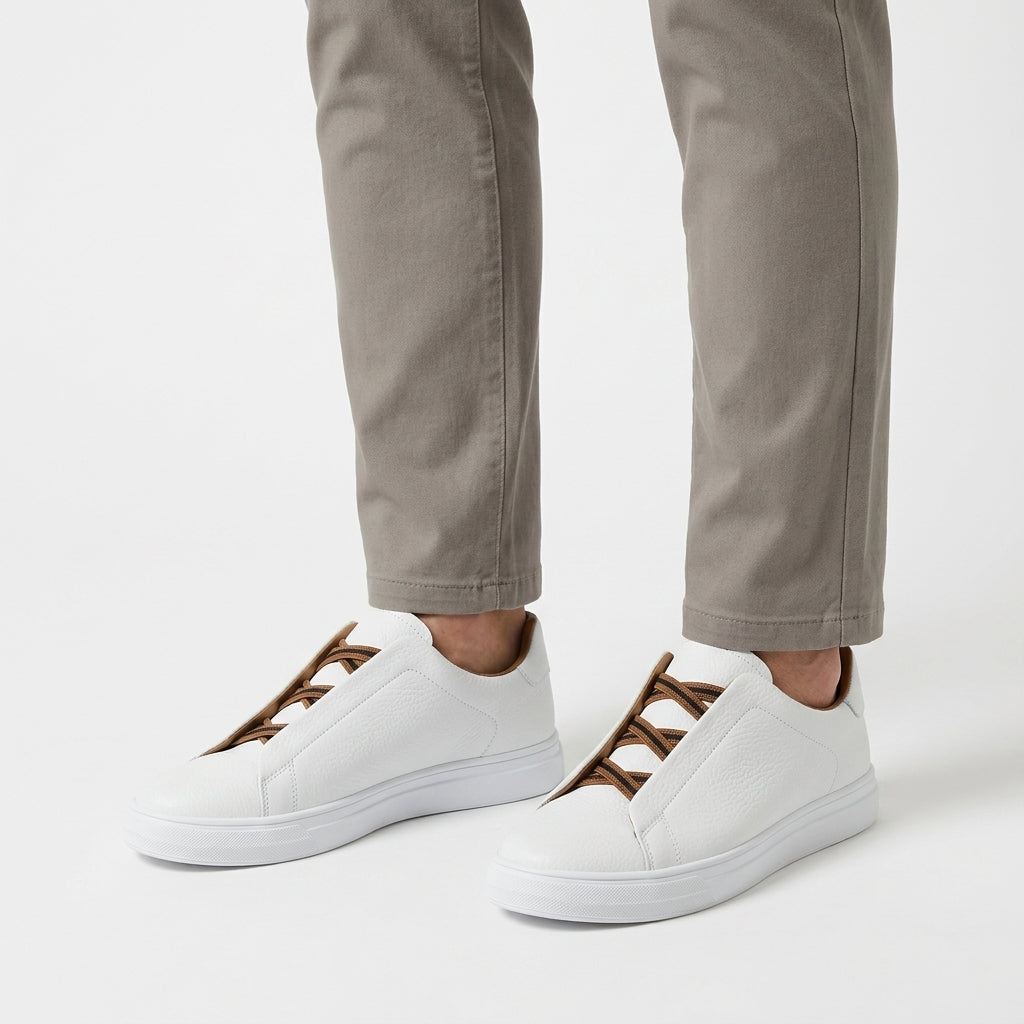 Baskets En Cuir À Silhouette Épurée