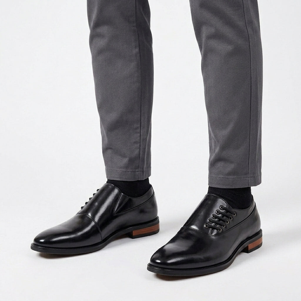 Chaussures Habillées En Cuir À Laçage Latéral