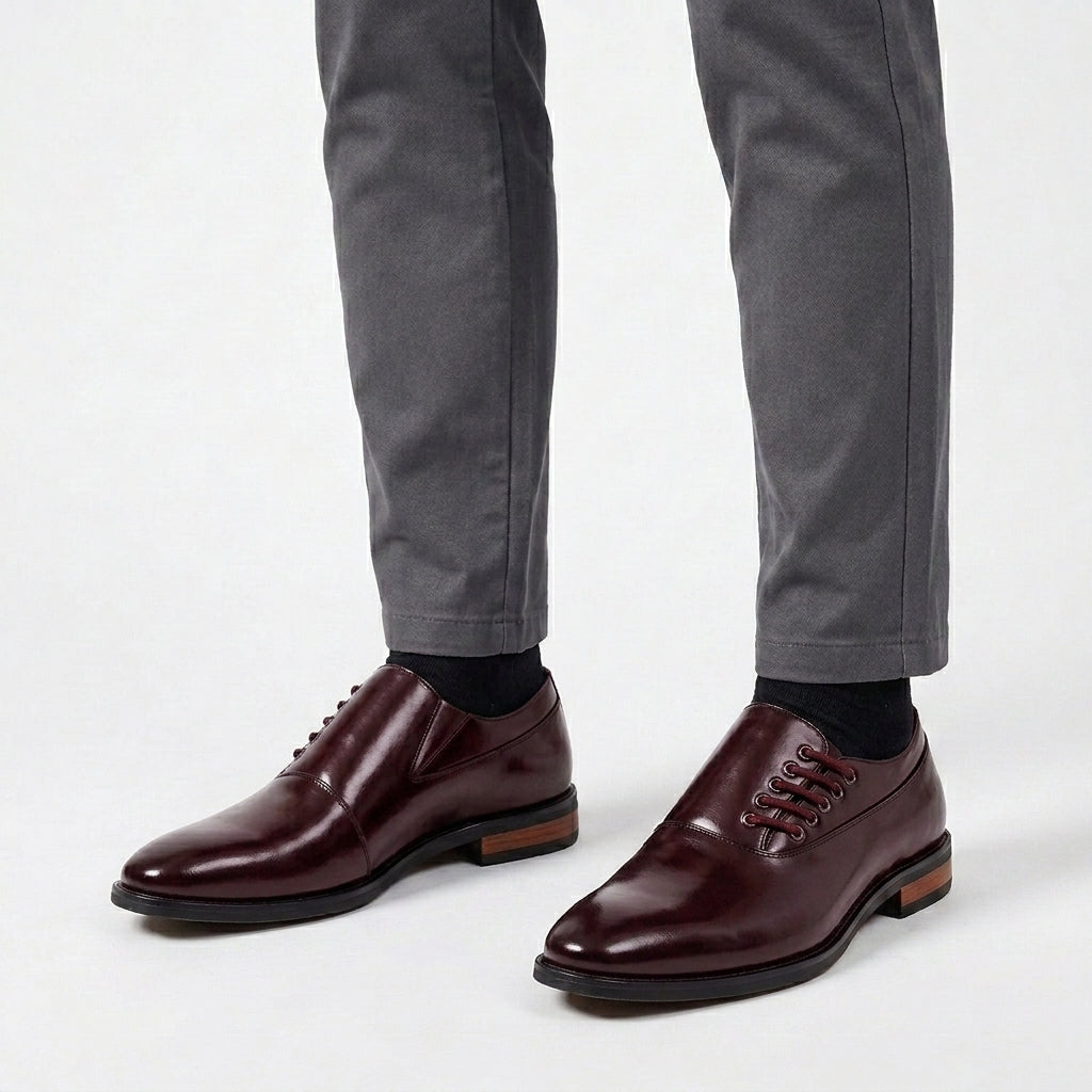 Chaussures Habillées En Cuir À Laçage Latéral