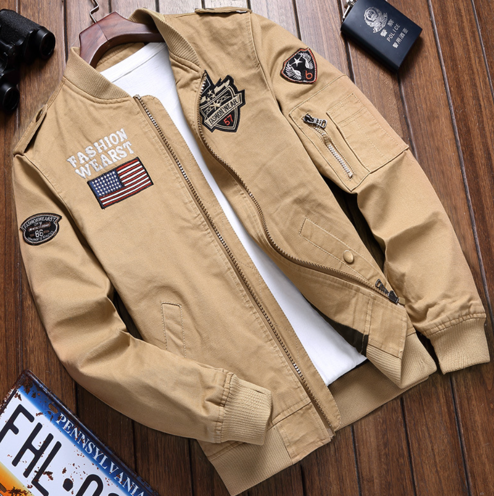 VESTE STYLE MILITAIRE ÉCUSSONS POUR HOMME