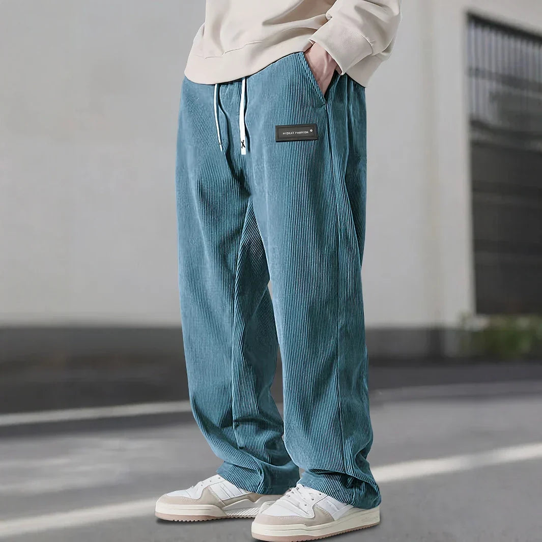 PANTALON EN VELOURS CÔTELÉ POUR HOMME
