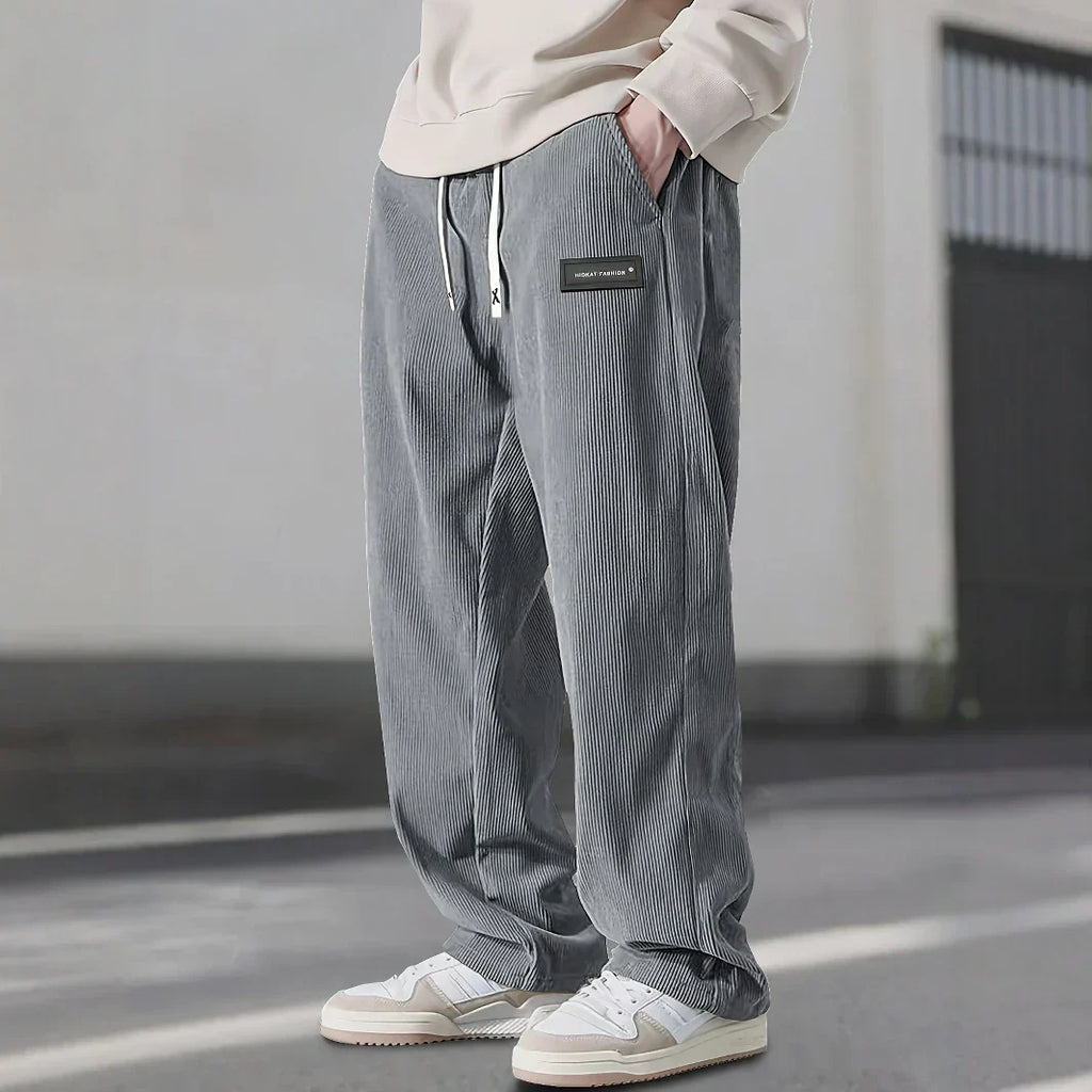 PANTALON EN VELOURS CÔTELÉ POUR HOMME