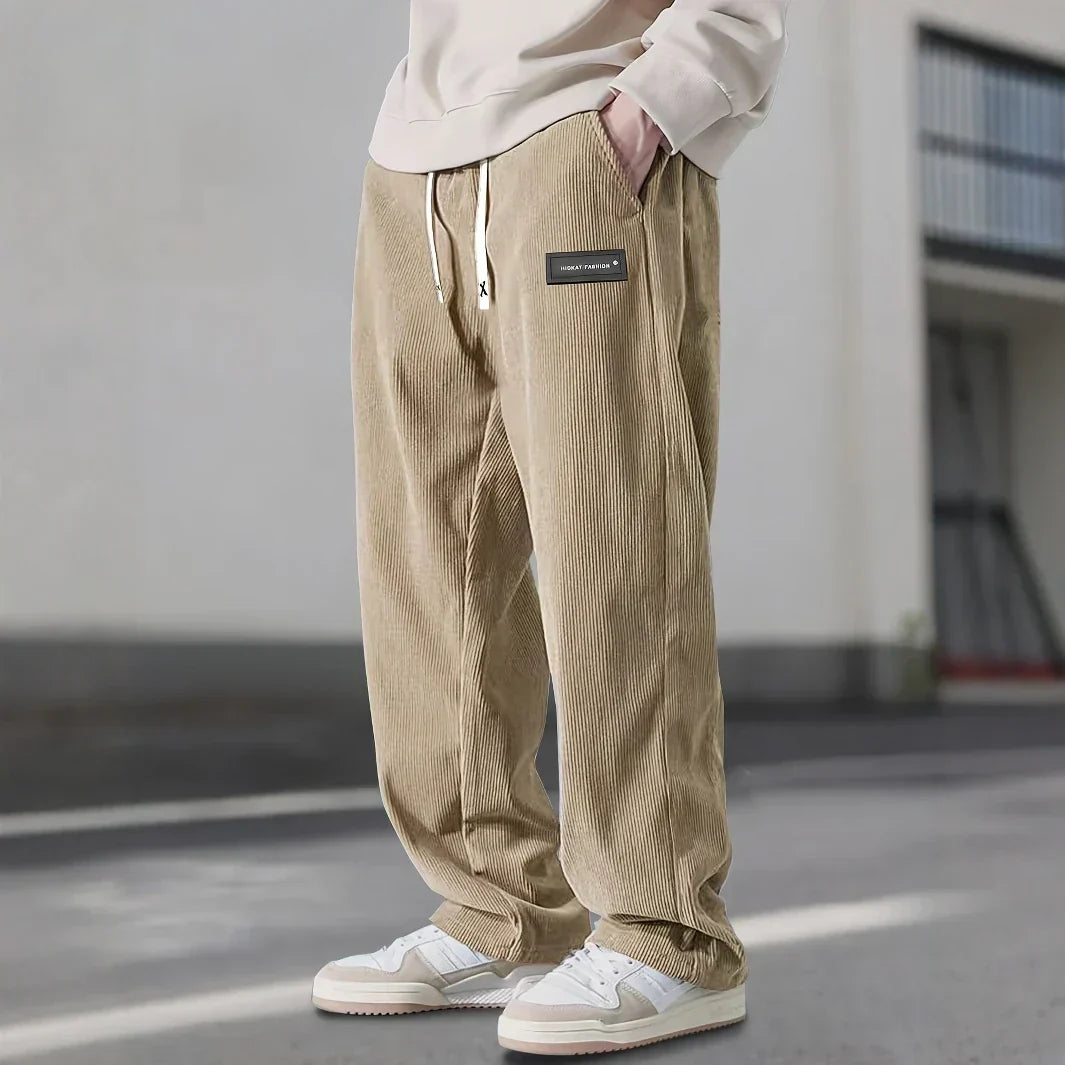PANTALON EN VELOURS CÔTELÉ POUR HOMME