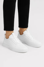 BASKETS PERFORÉES POUR HOMME