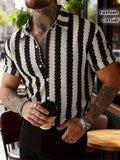Chemise Rayée Noire Et Blanche À Manches Courtes Pour Hommes